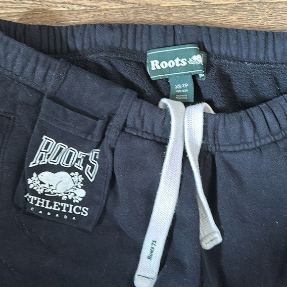 Black Roots Sweatpants - Picture 3 of 4